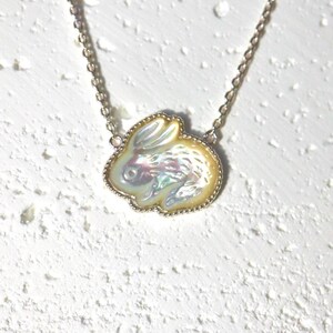 VVV☆[SET] PEARL RABBIT SURGICAL NECKLACE Necklace Gem Plush Rabbit White/Black - Please Do Not Enter