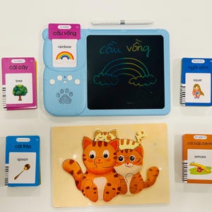 Vietnamese Flashcard Reader Set: Kids' Drawing Board & Animal Puzzle