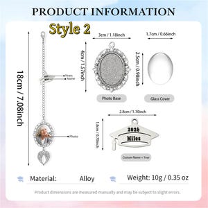 May include: Product information graphic for a Style 2 photo ornament. The ornament is 18cm/7.08 inches long and includes a photo base, glass cover, and a graduation cap charm. The material is alloy, and the weight is 10g/0.35 oz. The photo base is 4cm/1.57 inches.