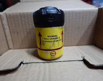 Contenedor de celdas de fusión inspirado en Fallout