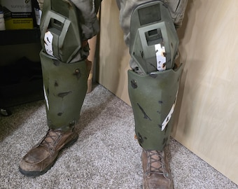 Grebas y rodilleras de ranger de la RNC [inspiradas en Fallout New Vegas]