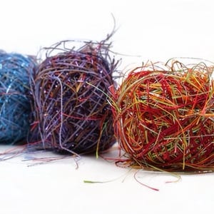 Fil à cils Shadow Metal, 100 % polyester multicolore, 75 yards