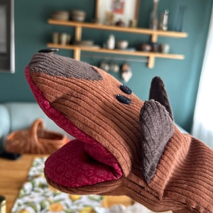 Hugo el perro, guante de horno, animal de horno, hornear, asar, cocinar, títere de mano, regalo, inauguración de casa, accesorio de cocina