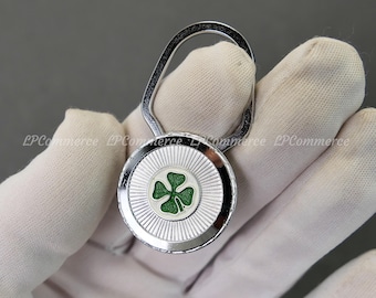 Alfa Romeo Quadrifoglio keychain, patented by Ragni Italy from the 1980s.
