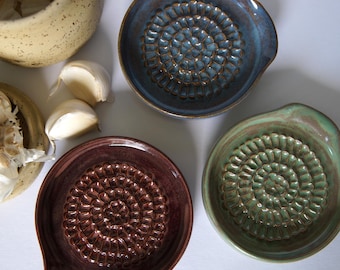 handmade ceramic garlic grater plate/dipping plate/kitchen tool - pomegranate garlic grater