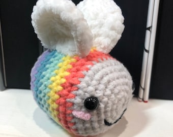 Patrón de crochet de abeja arcoiris en PDF