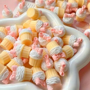 Cupcake Coverminder