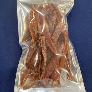 Dehydrated Chicken Treats 3oz image 2