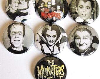 Munsters 7 one inch pinback/badges/buttons   Herman Lily Grandpa Eddie TV monsters 1313