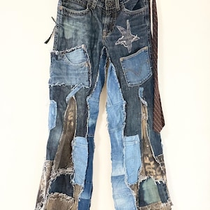 Upcycling Patchwork Jeans Unisex - Weite Denim Hose - Zeitlos Signature No.03