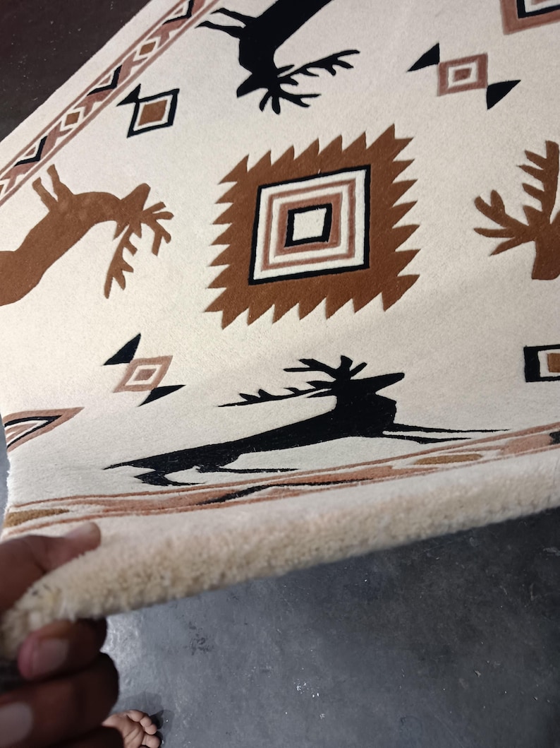 Hand Tufted Deer Area Rug, Rustic Cabin Lodge Wool Rug, Neutral ...