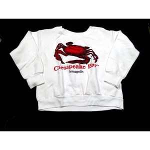 Vintage Chesapeake Bay Crab Sweatshirt, Annapolis Maryland Souvenir, Small Size, Nautical Beachy Aesthetic image 1
