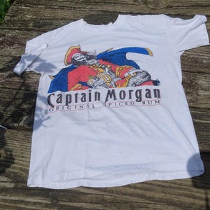 Vintage 90s Captain Morgan Rum T-Shirt - White House Tag - Size Small