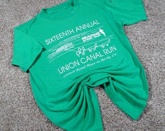 Vintage 80s Union Canal Run T-Shirt Small, Reading Track Club Berks Co Pennsylvania Graphic Tee, Green Single Stitch Racing Souvenir