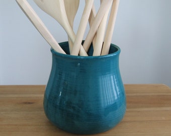 Ceramic utensil crock in peacock blue / green, Pottery kitchen storage organization, Utensil caddy, Hand thrown stoneware foodie, chef gift