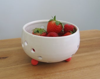 Small white berry bowl with happy pink feet, Modern ceramics, Fun home decor, Stoneware pottery, Minimalist strawberry housewarming gift