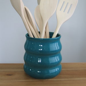 Beehive utensil holder in peacock blue green, Ceramic utensil crock, Stoneware pottery kitchen organizer, Utensil caddy, Bridal shower gift image 4