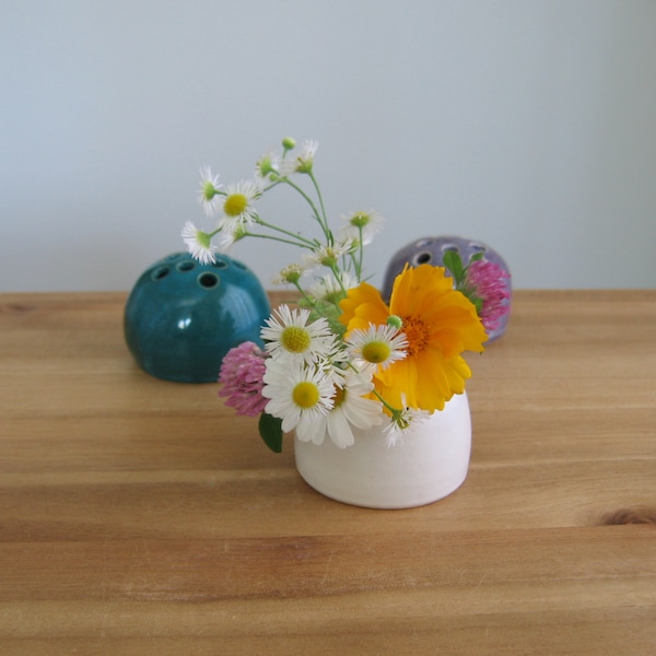 Mom vase, Tiny pottery ikebana vase, Ceramic flower frog, Mini stoneware floral arranging pot, Mother's Day Gift, White minimal home decor