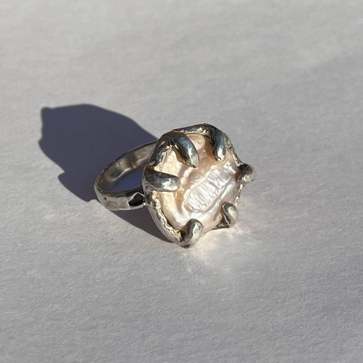 Silver ring 925 with baroque pearl, Raw Organic Molten Fusion Textured rings, Wax carving, Rough jewelry, Handcrafted ring, lost wax casting