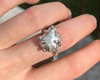 Silver ring 925 with star-shaped pearl, Handmade Rough Textured jewelry, Nature inspired engagement rings, Wax carving, best gift for her