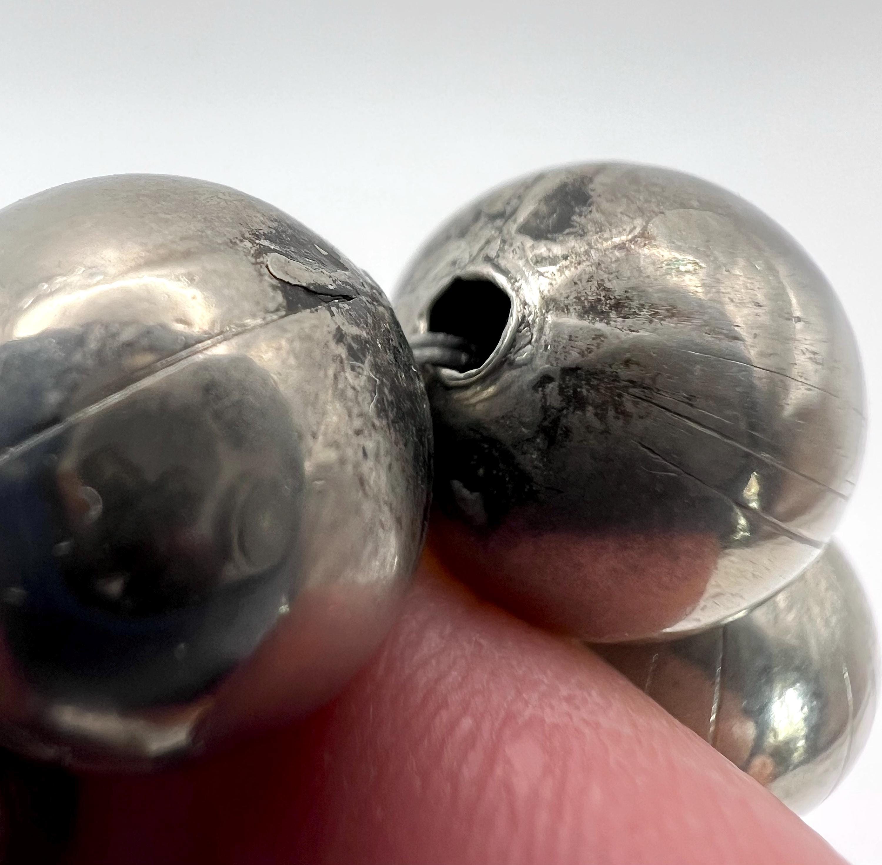 ナバホパール　オールドポーン　ビーズ 初期のナバホパール、ヘビーオールドポーンシルバービーズ、25インチ