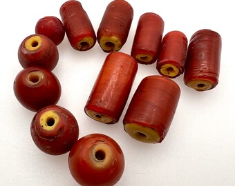 12 Antique Cornaline d'Aleppo Venetian Trade Beads