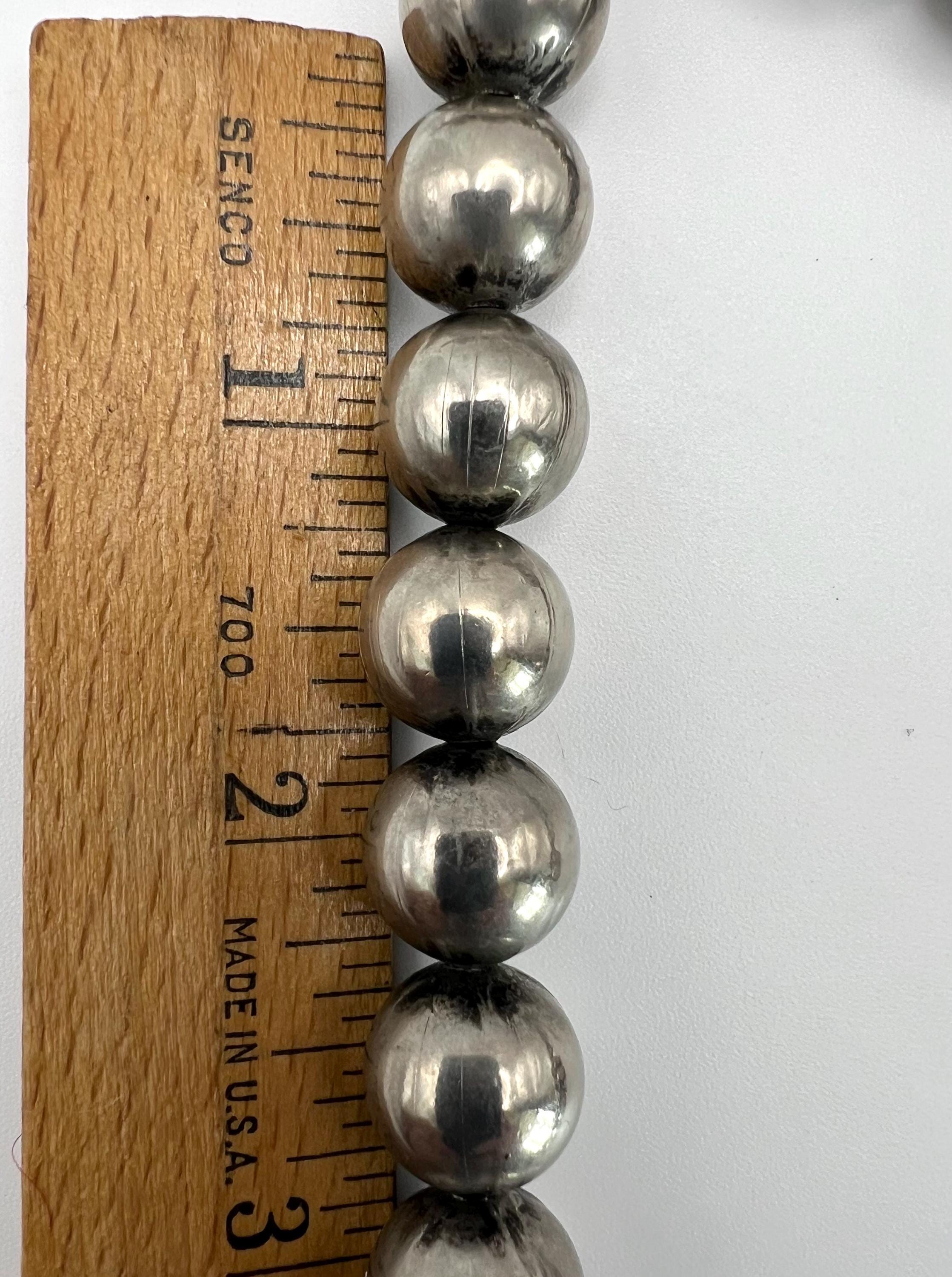 初期のナバホパール、ヘビーオールドポーンシルバービーズ、25インチ