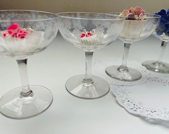 Vintage Champagne Glasses Etched Grapevine Set of Four - So Elegant