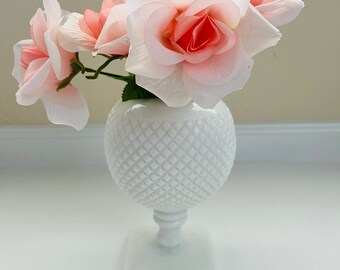 Vintage Westmoreland Milk Glass English Hobnail Ivy Vase