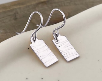 Dainty Sterling Silver Linen Pattern Earrings - Hand Stamped Minimalist Earrings - Lined Earrings - Gift For Women - Dainty Dangle Earrings