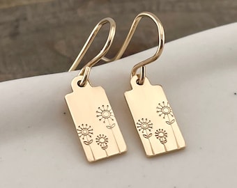 Tiny Retro Flower Garden Drop Earrings -  Hand Stamped Minimalist Earrings - Retro Wildflower Earrings - Tiny Dangle Earrings - Gift For Mom