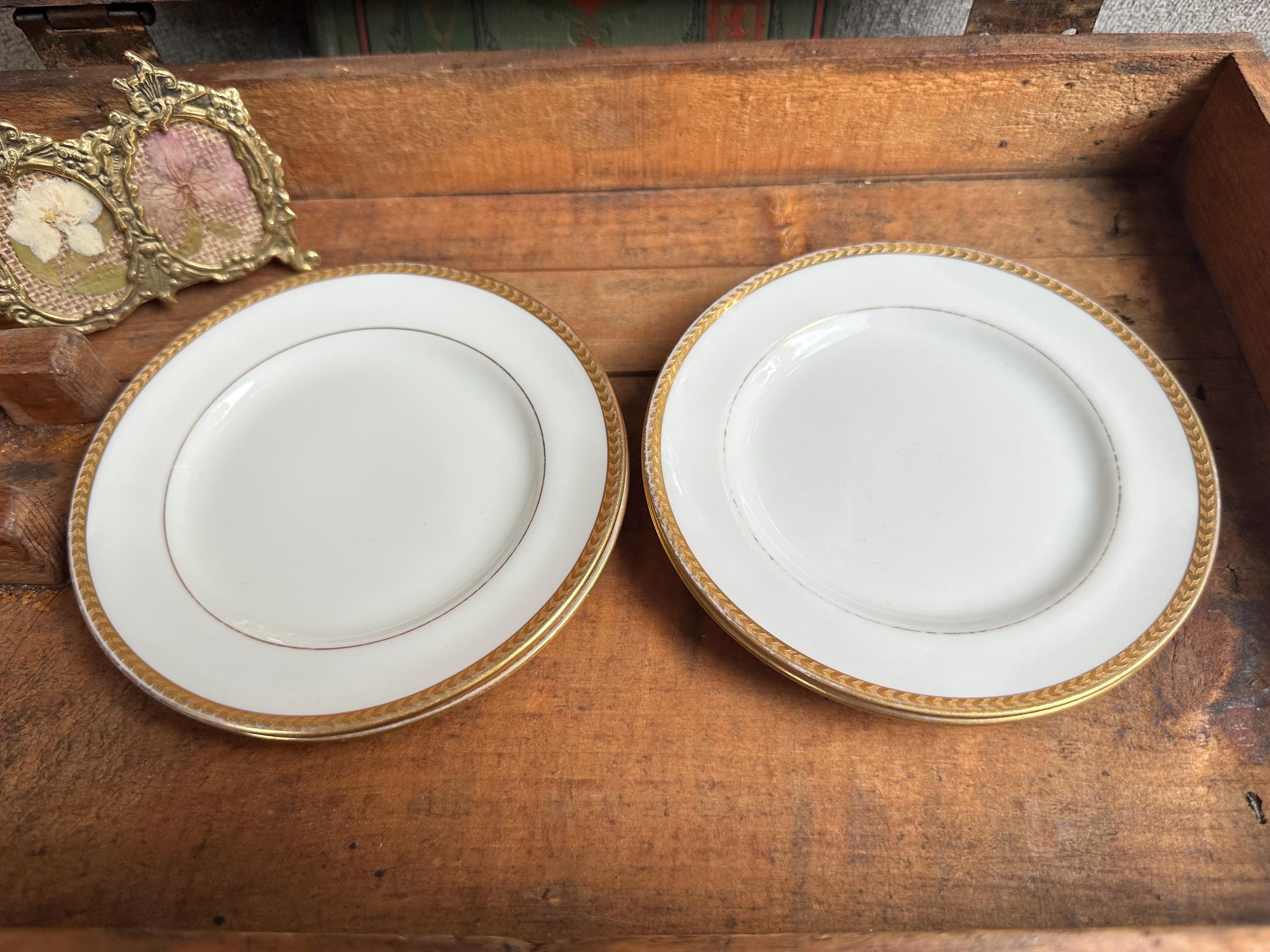 Tiffanys Plate Set - Etsy