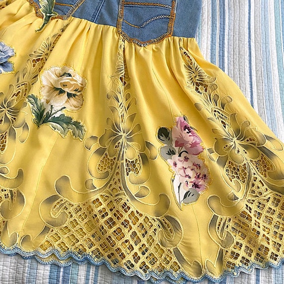 スカート Harper Tassel Pocket Denim Long Skirt YELLOW BLUE Harper Tassel Pocket Denim Long Skirt - 3COL - 감도 깊은