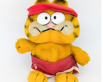 Dakin Garfield the Cat Plush Armchair Athlete Jogger 9" Vintage 1978 Red Shorts
