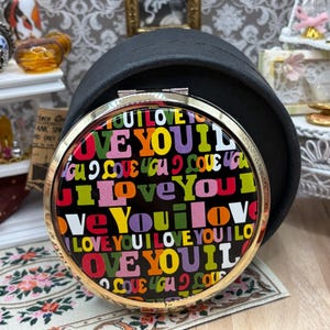 Lulu Guinness Compact - Etsy