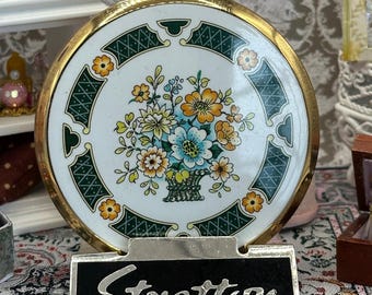 Vintage Stratton Floral Powder Compact – Made in England – Enamel