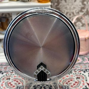 Art Deco Engine Turned Silver Tone Powder Compact – 1930s Round Vanity Display Piece