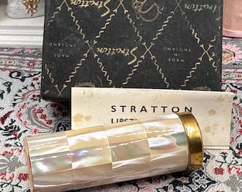 Soporte para pintalabios Stratton vintage de nácar, accesorio de tocador de los años 50 (en caja).