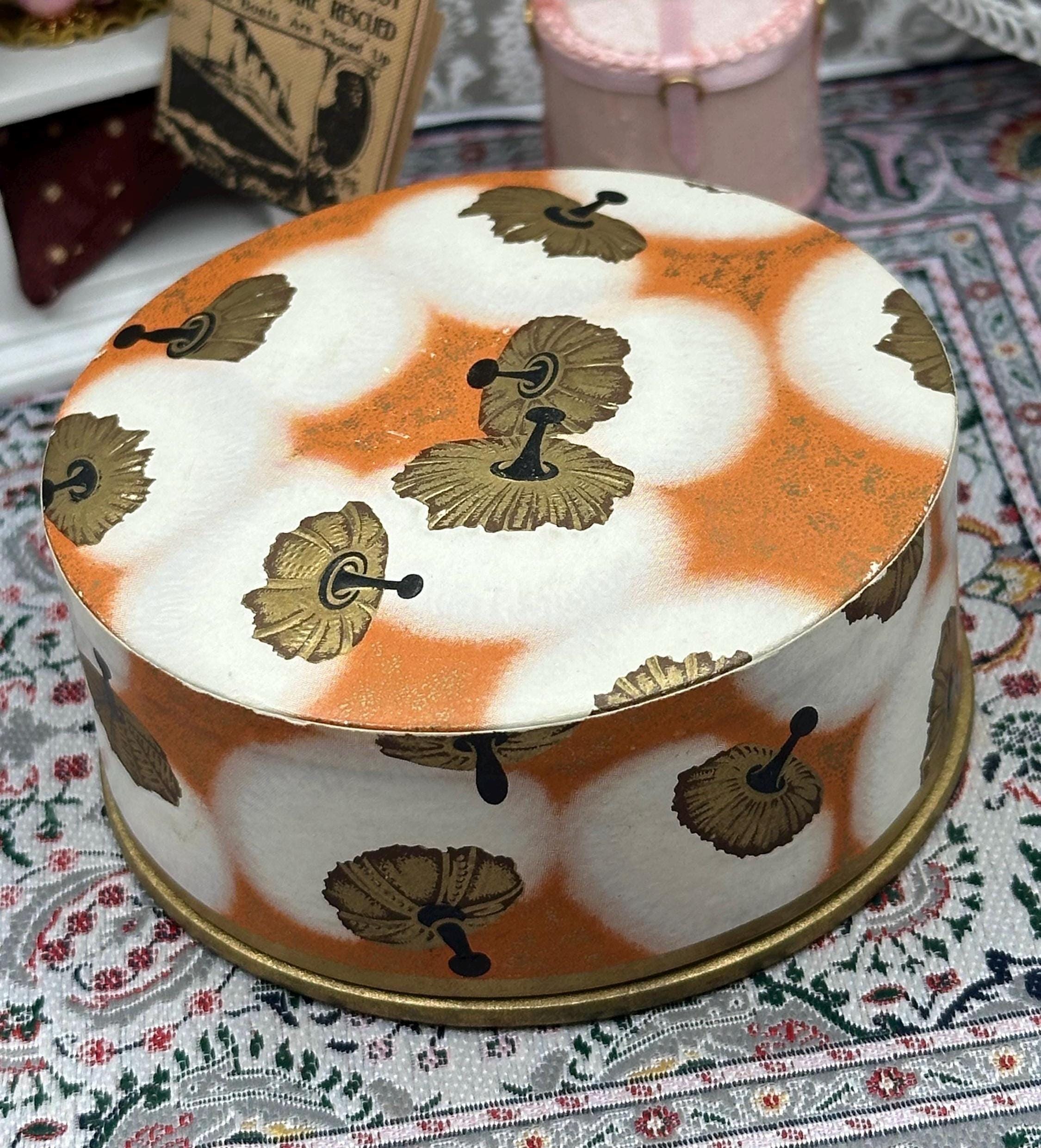 Lalique powder box - Etsy 日本