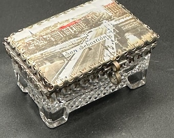 Antique Pressed Glass Jewellery Casket: San Sebastián Postcard Lid