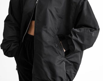Vintage Style Black Bomber Jacket: Unisex Oversized Relaxed Fit