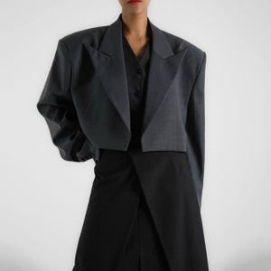 Gray women blazer suit jacket cropped oversized relaxed style gray suit for women blazer casual style unique style stylish blazer