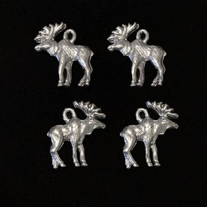 4 Silver Moose Charms (qb231)