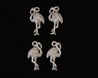 4 Silver Flamingo Charms (qb220)