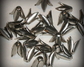 6 Sterling Silver Plated Tulip Bead Caps (bcs2vjsa68)