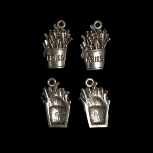 4 Silver French Fries Charms (qb208)