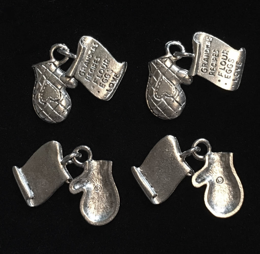 ≪超目玉★12月≫ 4 Silver Etsy - Charm New - (qb105) Charms Monkey Pewter アクセサリー