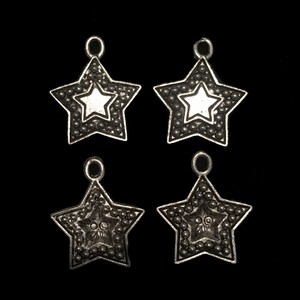 4 Silver Beaded Edge Star Charms (qb186)