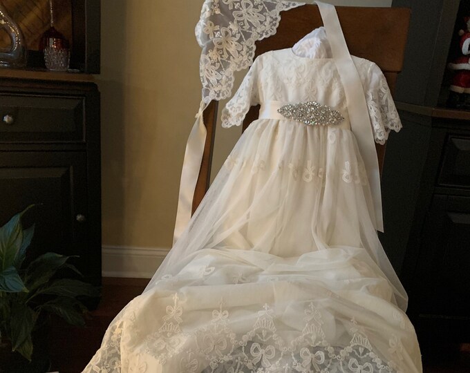 Princess Ivory Lace Top Mint Green Tulle Short Bridesmaid Homecoming Dress