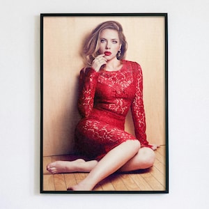 Scarlett Johansson Poster | Scarlett Johansson movie poster | Modern Minimalist Wall Art | Home Decor for Living Room & Bedroom